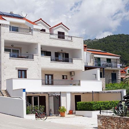 Apartments Lena Μπολ Εξωτερικό φωτογραφία